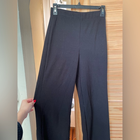 H&M Divided black Split Hem Flare Pant - Picture 2 of 4